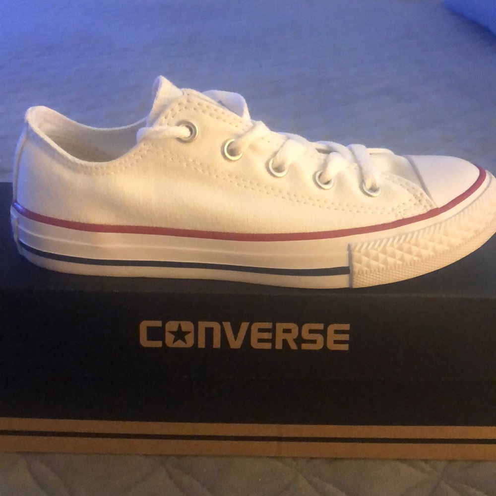 Converse WHT youth Size 1
